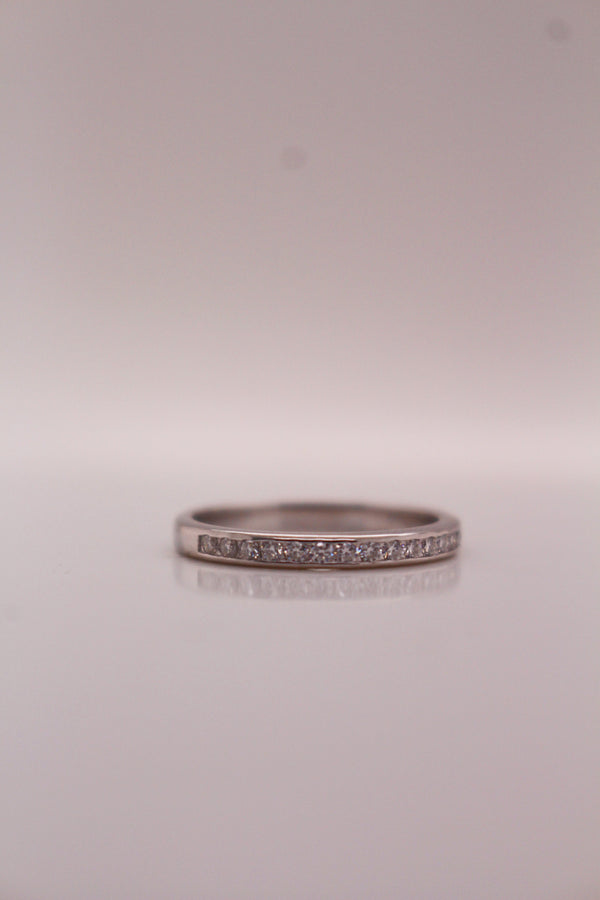 Classic Diamond Band Ring