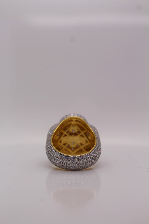 Luxury Quatrefoil Statement Ring - Two-Tone Pave Crystal Elegance