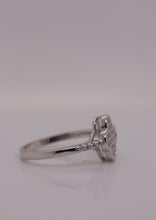 Elegant Silver Clover Ring