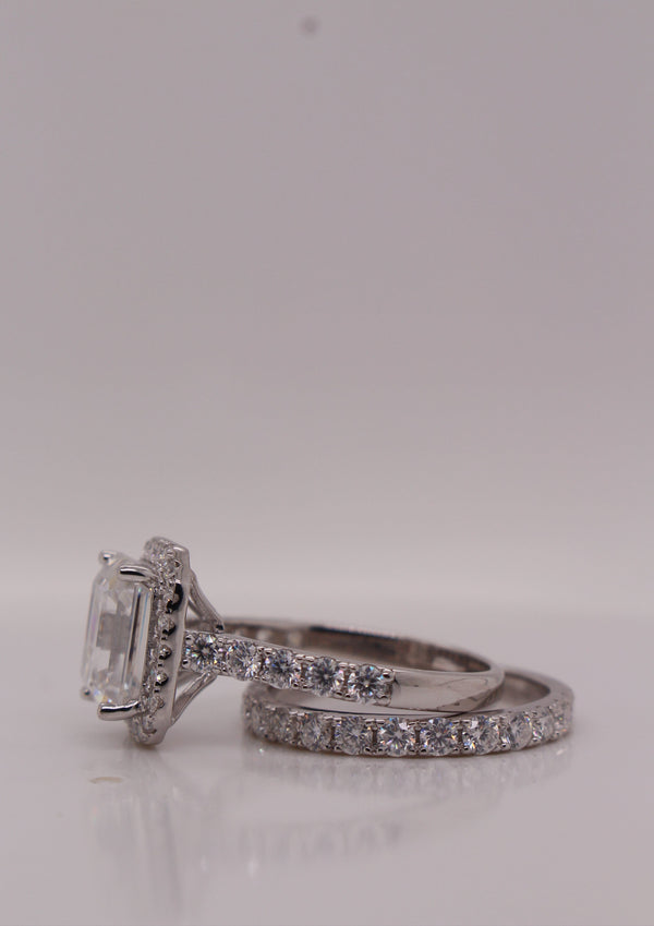 Luxury Emerald-Cut Bridal Ring Set