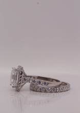 Luxury Emerald-Cut Bridal Ring Set