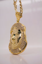 ICED OUT JESUS PENDANT NECKLACE