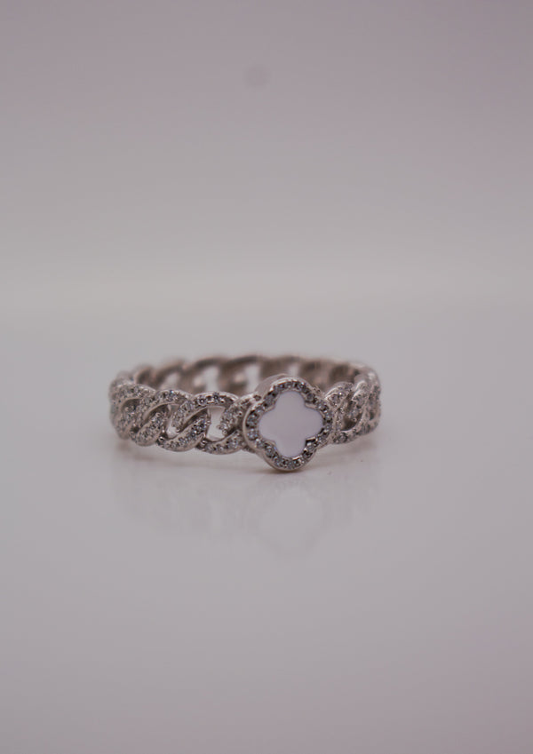 Luxury Chain Link Clover Ring