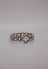 Luxury Chain Link Clover Ring