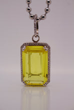 DAZZLING YELLOW GEM PENDANT NECKLACE
