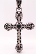 The Intricate Knot Cross