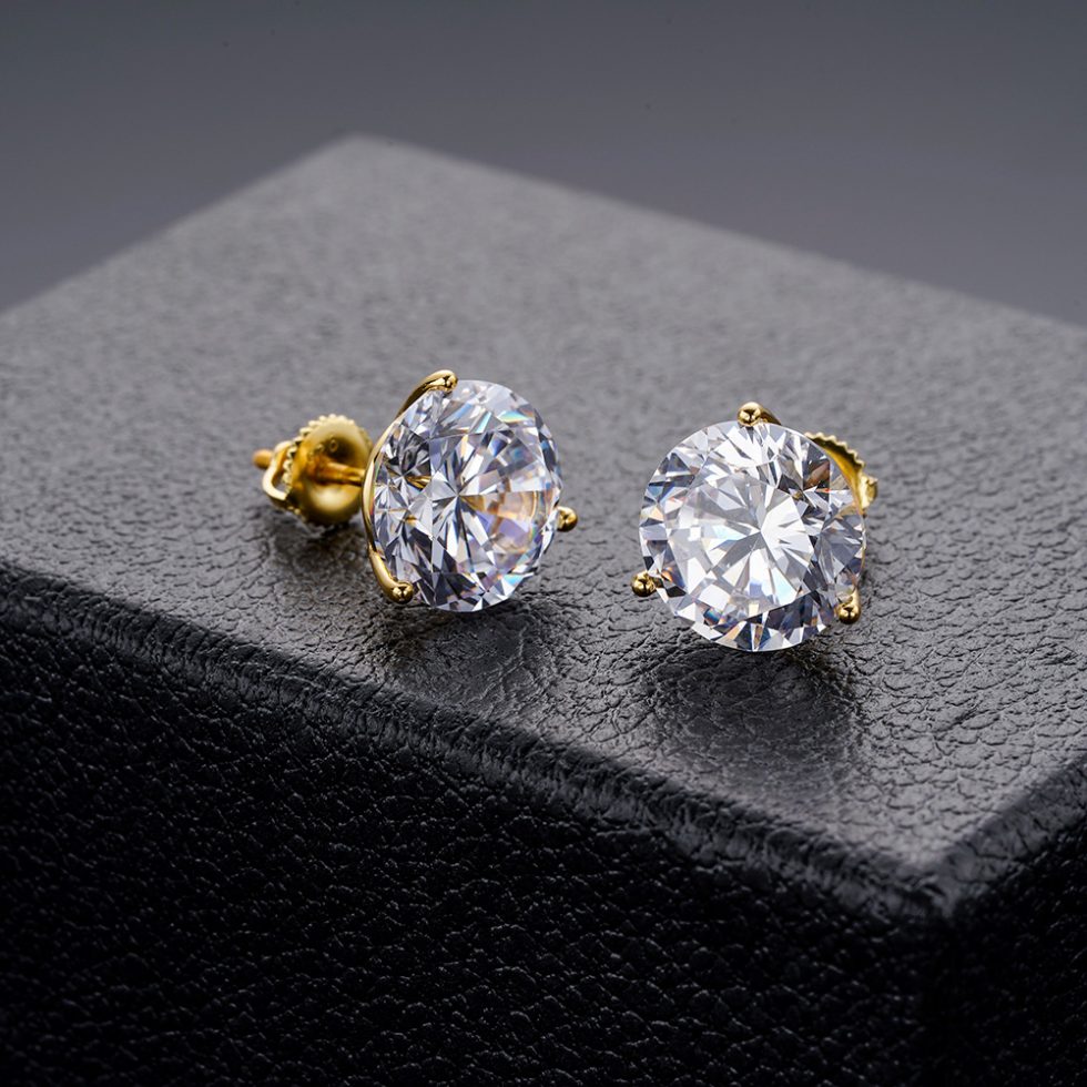 MOISSANITE ICED OUT EARRING | SME7036